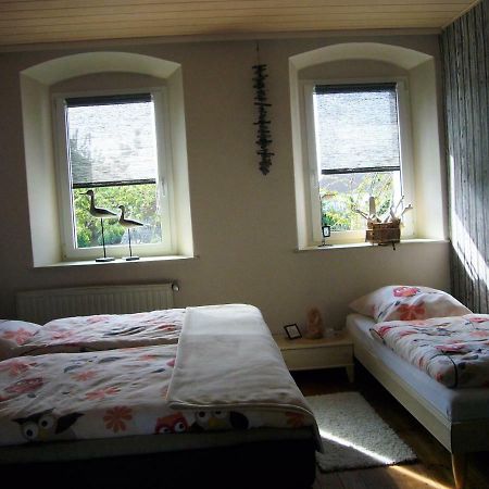 Ferienwohnung Im Alten Schulhaus - Keine Monteure Plech Eksteriør billede